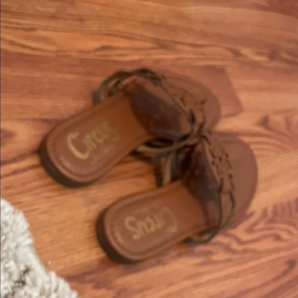 Sam Edelman Brown Leather Cutout Slide Sandals - Picture 3 of 3